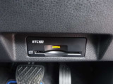 【ETC】高速道路の料金所をストレスなく通過!話題のスポットやサービスエリアに多い「スマートIC」利用時は必須のアイテムです。当店でセットアップを実施、ご納車当日からすぐにご利用いただけます!