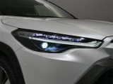 LEDヘッドライトです。消費電力も少なく寿命も長いのがLEDの特徴。HIDのような点灯のタイムラグもなくパッと明るくなるのも特徴です。