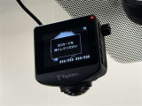 【電動パーキングブレーキ】条件を満たした場合に従来のパーキングボタンやレバーを引かなくてもパーキングに自動的に入り、発進状態の条件を満たした場合には自動でパーキングブレーキが解除されます