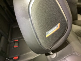 BOSEパーソナルプラスサウンドシステム装備。ドライブ中の音楽が一段と楽しめます。