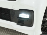 ◆フォグライト◆ 霧などの悪天候時、自車の位置を示すとともに前方や路肩が見えずらい時、近い位置をワイドに照らしてくれます