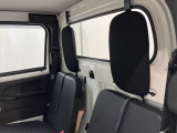 大事な愛車で特別な日をより楽しく、いつもの毎日をさらに快適に過ごせるようスタッフがお手伝いします♪