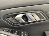 運転手が代わってもボタン一つで設定ポジションに。常にご自身のドライブ設定が整います。