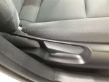 高さを調整できるシートで、運転する方の目線を調整できます!