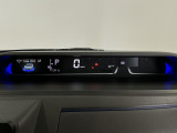 【メーターパネル】シンプルなデザインのメーターパネルは視認性が良く、必要な情報を運転手に分かりやすく伝えてくれます♪