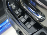 ◆パワーウィンドウスイッチ◆運転席から全席の窓の開閉操作を行うことが出来いつでも換気ができます!