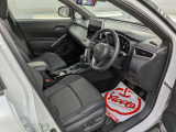 運転者にとっては日々使用することとなる運転席です。運転席が快適だと運転に集中することができますね。