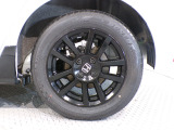 【純正アルミ】純正アルミ装備車です。走りもキビキビ見た目も格好良いです。見た目を重視する方には欲しい装備です!