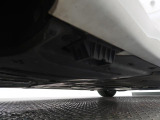 ご希望があれば下廻りの錆止め施工も承ります。クリアでの施工なので、純正のままの姿で防錆施工可能です。
