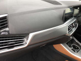 車両の詳細、ご質問につきましては、営業スタッフまでお気軽にご連絡下さいませ。遠方のお客様には実車の詳細動画送信も承ります。お問合せをお待ち致しております。