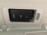 マツダ純正スマートインETC装備!サンバイザーの裏に車載器をスッキリ収納!ワンプッシュでETCカードの出し入れも簡単にできます。