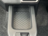 センターコンソールトレイ