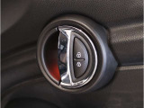 自宅にいながら車両の御確認ができます。お客様へ車両の詳細画像をお届け出来ます。お気軽にお申し付け下さいませ。