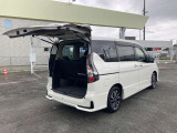 お車のオイル交換、点検、車検などお気軽にご相談ください!!