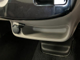 品質へのこだわり!フロアマットやシートなど車内をキレイに清掃し、ニオイや汚れなどを徹底的にクリーニングしてもらっております。室内はピカピカです☆