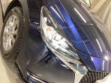 LEDヘッドライト装備!明るい白色光で夜間走行時の高い視認性を確保し、LEDならではの省電力化で低燃費にも貢献しています。