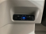 【ETC車載器】もはや必須アイテムのETCを搭載!高速道路のご利用時にとても便利!わずらわしい料金所での現金支払いが不要となりスムーズに通過できます♪