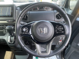 ☆HONDA SENSING☆★衝突軽減ブレーキ・誤発進抑制機能・路外逸脱抑制機能など安心安全快適に運転できる装備を搭載しております★