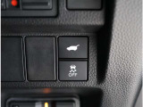 横滑り防止機能で、車の動きが乱れたときなど制御してくれます。