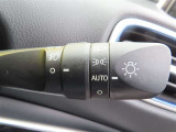 AUTOの位置にセットしておくと、暗くなったら自動でライトの点灯をサポートしてくれます!高速道路でのトンネル通過時など便利です!