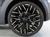 215/40R18 ナイトフラッシュスポーク2トーン