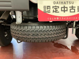 スペアタイヤも付いております。