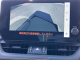 駐車時や後退時に周囲の状況を把握しやすく、安全な運転をサポート。狭い場所でも安心して運転できます。