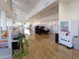 広々とした商談スペース、落ち着いて雰囲気で、ゆったりとお話しできます♪