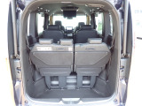 ◆定員乗車時のカーゴルームです。普段のお買い物の荷物やたくさんの収納が可能です。