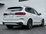 BMW専門のメカニックが、100項目にも上るポイントを徹底的にチェック。交換基準に達した部品があれば、弊社負担にて交換後、お客様へご納車致します。