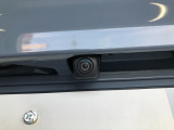 【バックカメラ】駐車時に安心のバックカメラが装備されています!