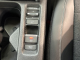 電子パーキングに加えてブレーキホールドシステムを装備しておりますので、信号待ちや踏み切り待ちでもブレーキを踏まずに停止できます!発進する際はアクセルを踏むだけですので渋滞時などはかなり楽ですね!
