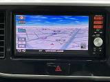 日産純正メモリーナビ(MM115D-W)装備、スマホからの目的地設定や充電にも対応したUSB接続、Bluetoothオーディオ再生やフルセグ地デジTVも見れます。