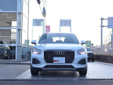 Q2 35 TFSI アドバンスド 