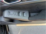 当社の店頭にお気に入りのお車がなくても、お客様のご要望にあったお車をお探しする事も可能です♪(支払総額は、車検又は法定点検に掛かる費用や、税金・登録手数料等が含まれた、店頭納車での総額です)