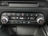 エアコンはオートエアコンです☆快適な空間で運転していただけます☆