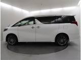 アルファード ハイブリッド 2.5 S タイプゴールドII E-Four 4WD 