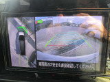 アラウンドビューモニターで車の周囲の情報が室内でわかります。