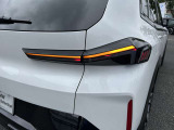 また、BMW正規認定中古車は、エマージェンシーサービスが自動付帯。24時間365日、皆様のカーライフをサポート致します。確かな安心のうえで、「駆けぬける歓び」をご堪能ください。