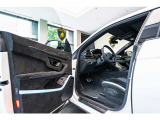 Bicolor Sportivo Alcantara- with Performante trim