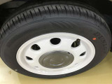 155/65R14夏タイヤを装着しています