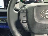 ステアリングスイッチ装備!運転しながら手元でオーディオの操作などができます。