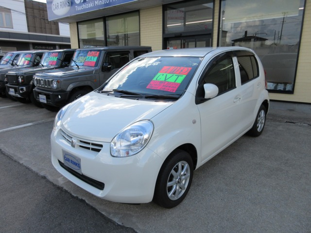 パッソ 1.0 X クツロギ 4WD