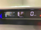 納車前にはプロのメカニックが点検、整備を行いますので安心してお乗り頂けます!!