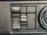品質には自信があります!ハッピーの品質・キレイなお車をお届けさせていただきたい!そんな気持ちでキレイに仕上げております。フロアマットなどの清掃はもちろん、シート下なども徹底的に清掃しております。