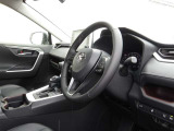 トヨタ認定中古車保証付!(1年間、距離無制限 HV車はHV保証付) 別途延長保証もご用意しております♪ ぜひ現車を確認にご来店ください