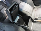 車両本体価格以外に必要な諸費用を含めたお支払総額を表示しています。車両本体価格は安いけれど諸費用が高い!!なんてことにならないよう購入に必要な金額=総額をご確認ください。