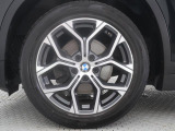 BMWならではの卓越した走りを支えるホイールと足回りです!