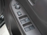◆パワーウィンドウスイッチ◆運転席から全席の窓の開閉操作を行うことが出来いつでも換気ができます!