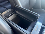 お問い合わせは正規ディーラーメルセデス・ベンツ北大阪サーティファイドカーセンター0120-838-038までお気軽にお問い合わせください。